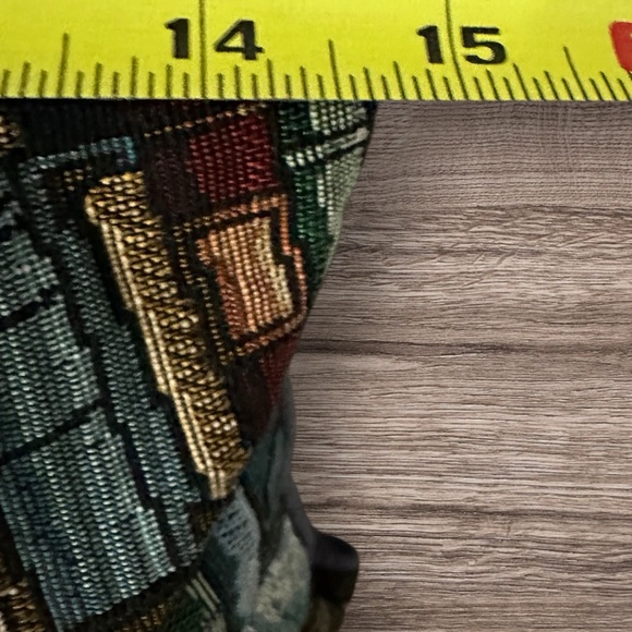 Travis Spencer Christmas Pillow Tapestry Teddy Bears..15” Length x 12” Height. - Picture 4 of 8